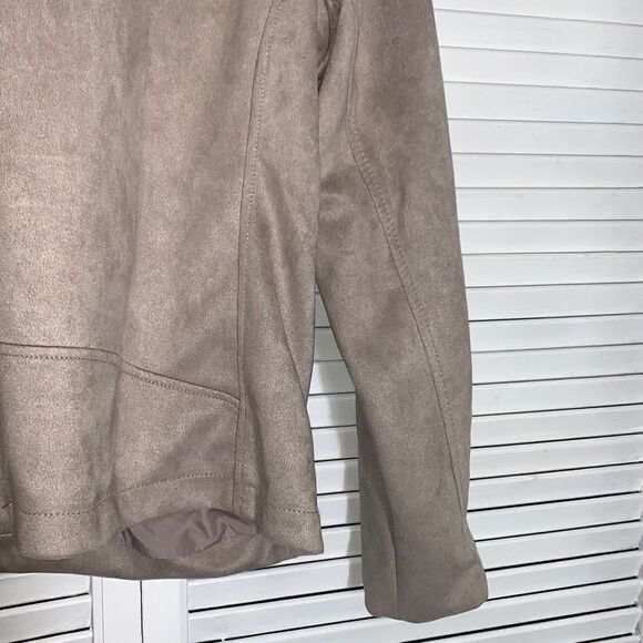 Maurice’s Faux Suede Beige Zip Up Jacket Size Large - Picture 9 of 15